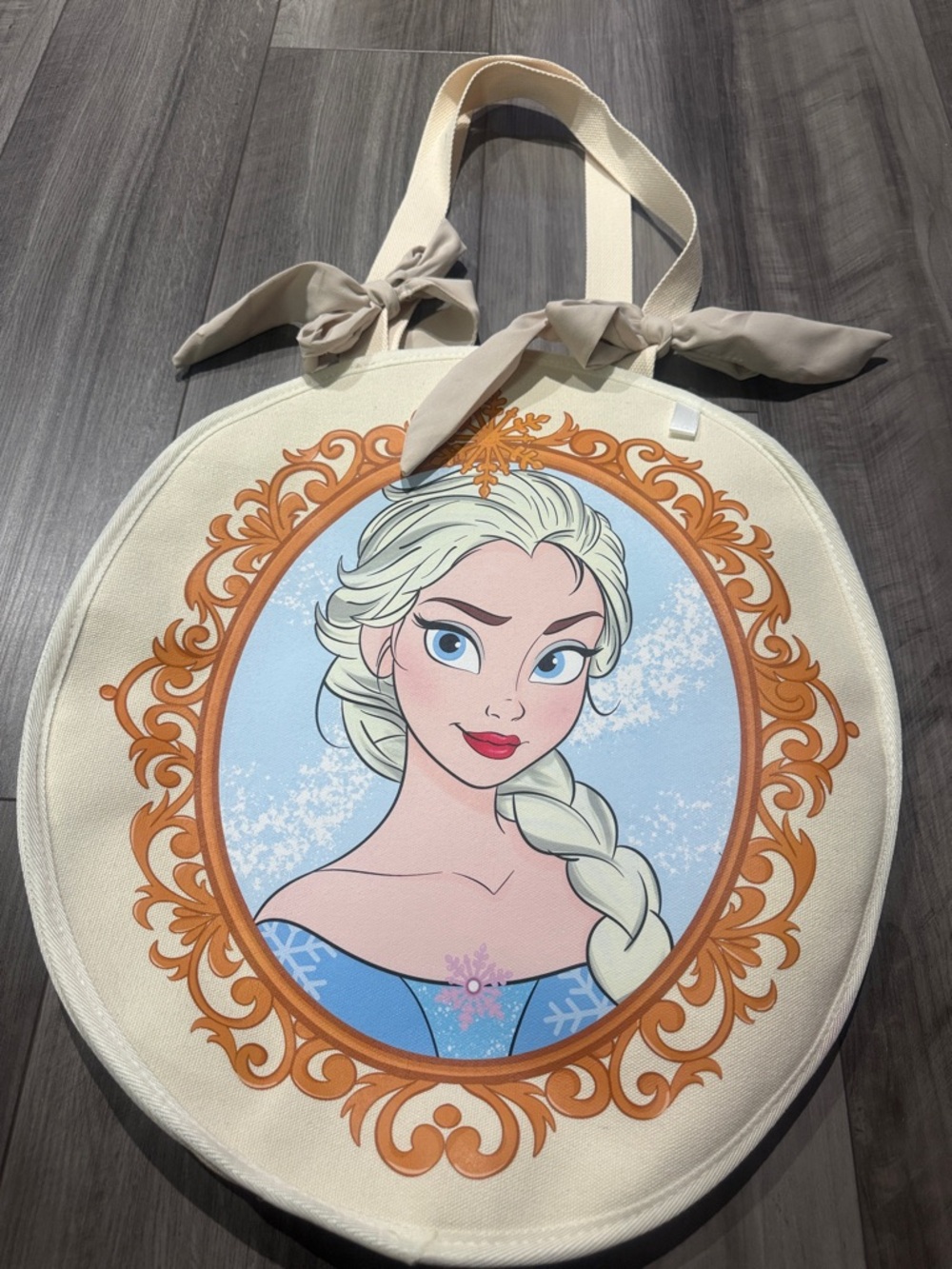 Elsa and Ana Round Tote Bag in Cream and Light Blue